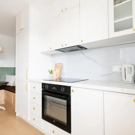 Black Sheep With Balcony And Free Parking In Center * Liptovsky Mikulas